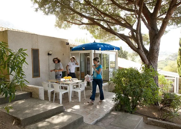 圣达米亚诺假日公园 假日公园 *